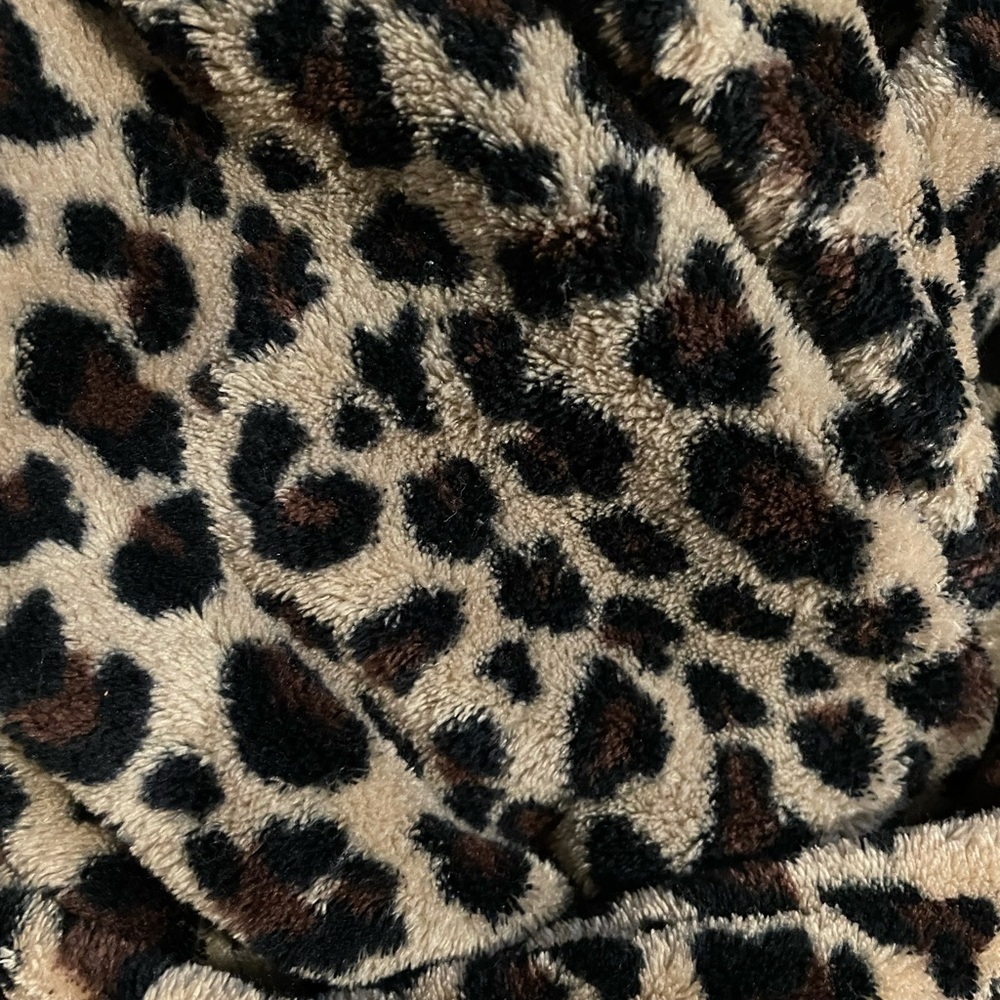 Leopard print robe - Picture 3 of 3